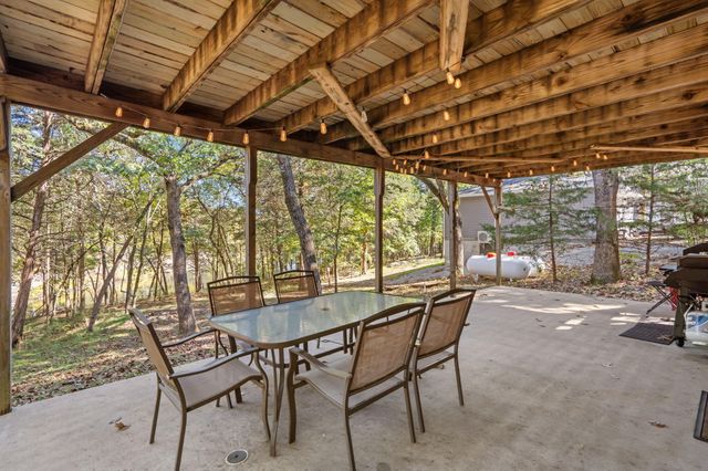 110 Wildwood Road, Shell Knob, MO 65747