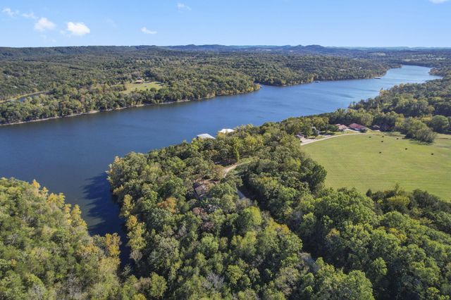 110 Wildwood Road, Shell Knob, MO 65747