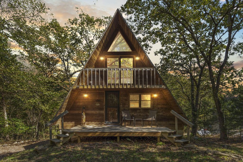 110 Wildwood Road, Shell Knob, MO 65747