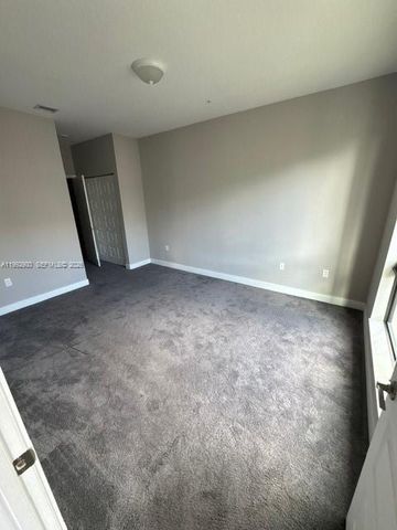 4700 NW 84th Ave 31, Doral, FL 33166