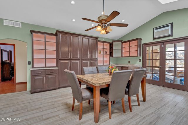 12249 Holy Springs Court, El Paso, TX 79928