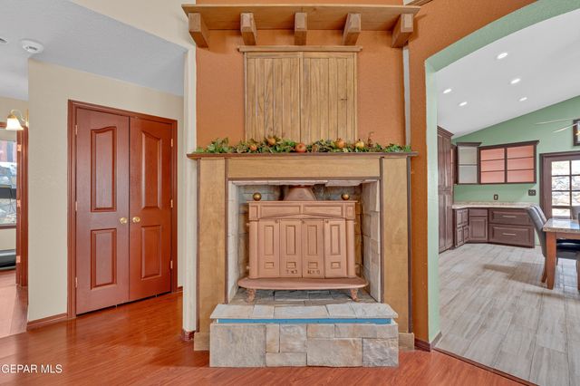 12249 Holy Springs Court, El Paso, TX 79928