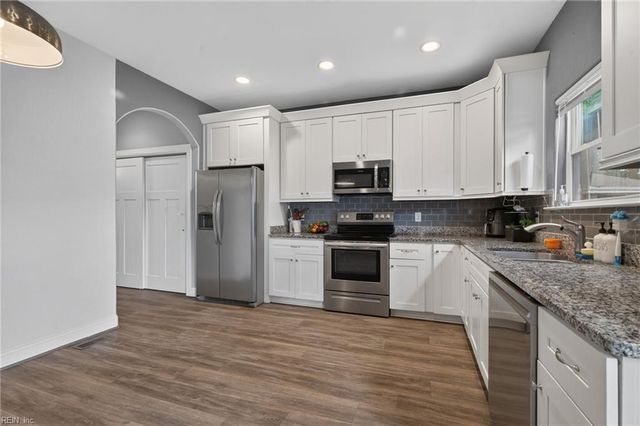 2700 Rodgers ST, Chesapeake, VA 23324