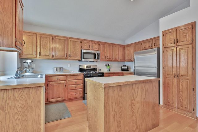 14317 Kipling Avenue S, Savage, MN 55378