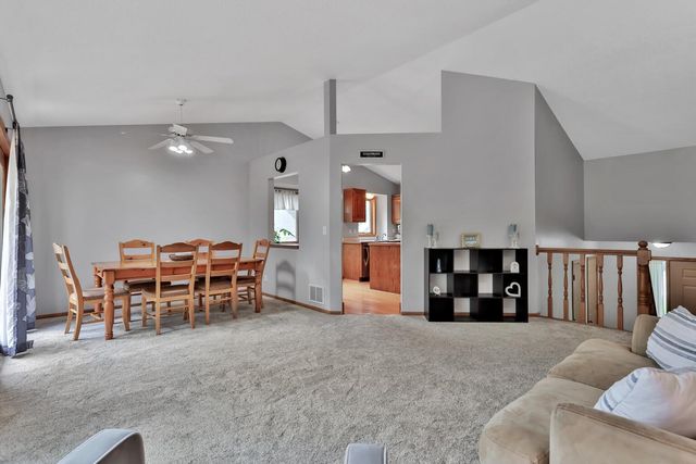 14317 Kipling Avenue S, Savage, MN 55378