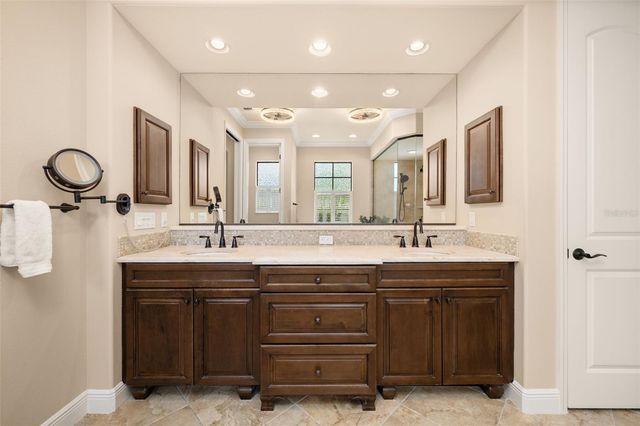 15509 LEVEN LINKS PLACE, Lakewood Ranch, FL 34202