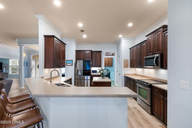 4 Stoney Point Drive, Bluffton, SC 29910