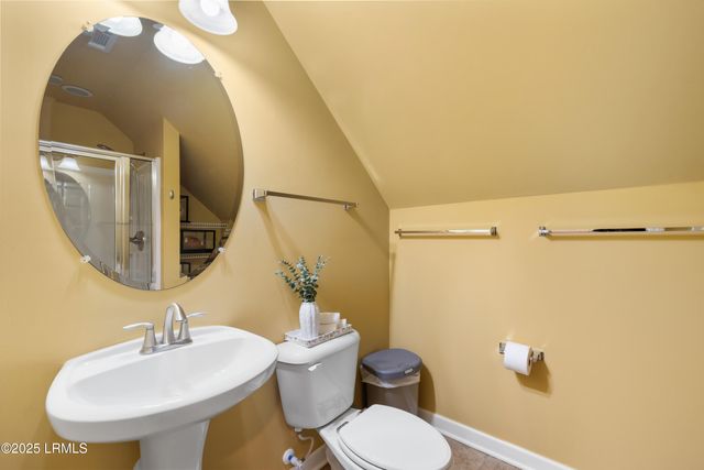 4 Stoney Point Drive, Bluffton, SC 29910