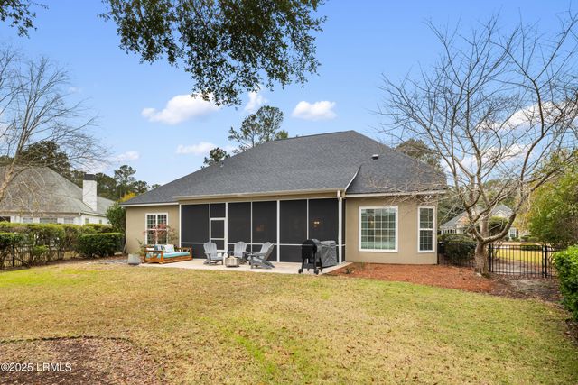 4 Stoney Point Drive, Bluffton, SC 29910