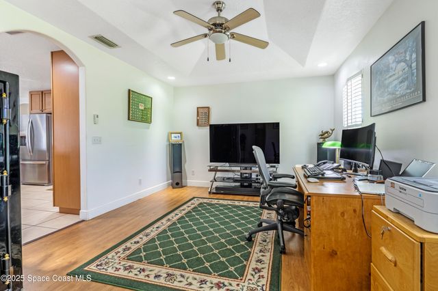 4985 Hamlin Circle, Mims, FL 32754