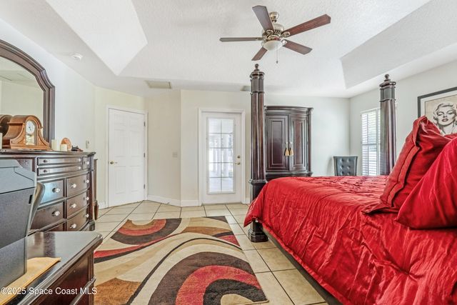 4985 Hamlin Circle, Mims, FL 32754