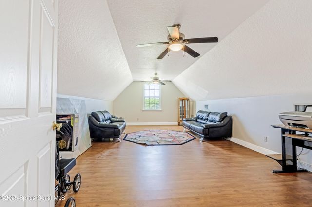 4985 Hamlin Circle, Mims, FL 32754