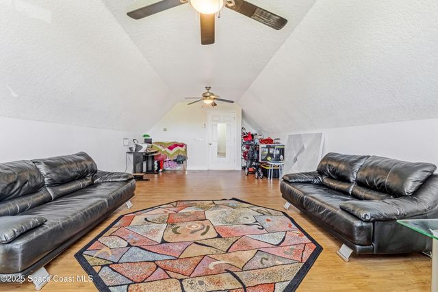 4985 Hamlin Circle, Mims, FL 32754