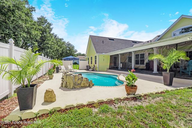 4985 Hamlin Circle, Mims, FL 32754