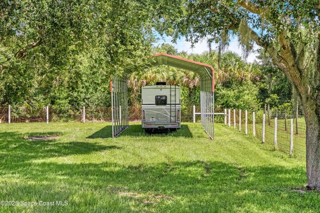 4985 Hamlin Circle, Mims, FL 32754