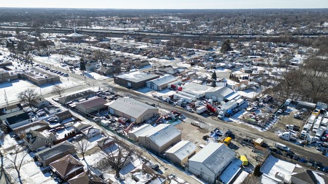 14427 S California Avenue, Posen, IL 60469