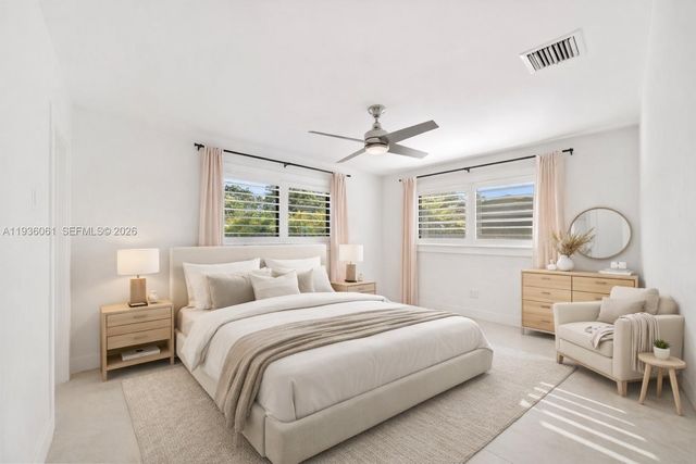 8360 SW 148th Dr, Palmetto Bay, FL 33158