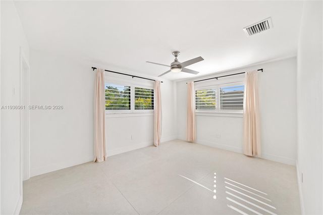 8360 SW 148th Dr, Palmetto Bay, FL 33158