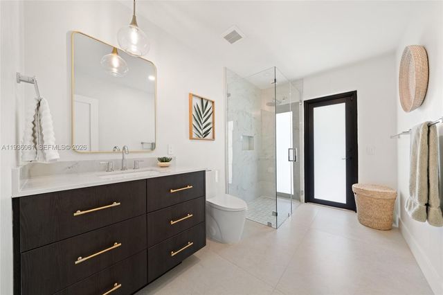 8360 SW 148th Dr, Palmetto Bay, FL 33158