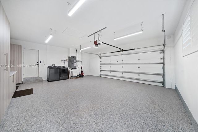 8360 SW 148th Dr, Palmetto Bay, FL 33158