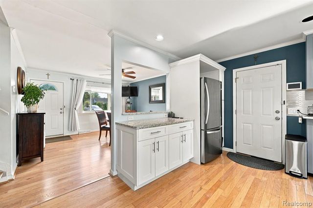 5382 Winell Street, Clarkston, MI 48346