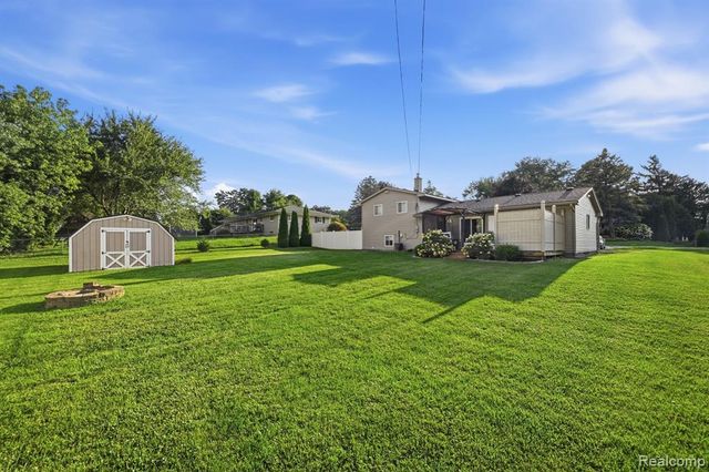 5382 Winell Street, Clarkston, MI 48346