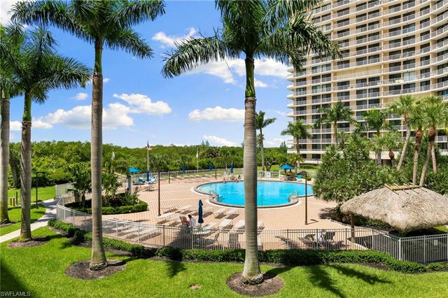 380 Seaview CT 203, Marco Island, FL 34145