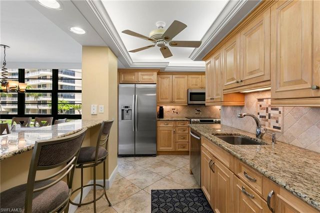 380 Seaview CT 203, Marco Island, FL 34145