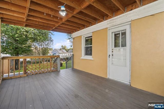 50 Heather Lane, Roselle, NJ 07203