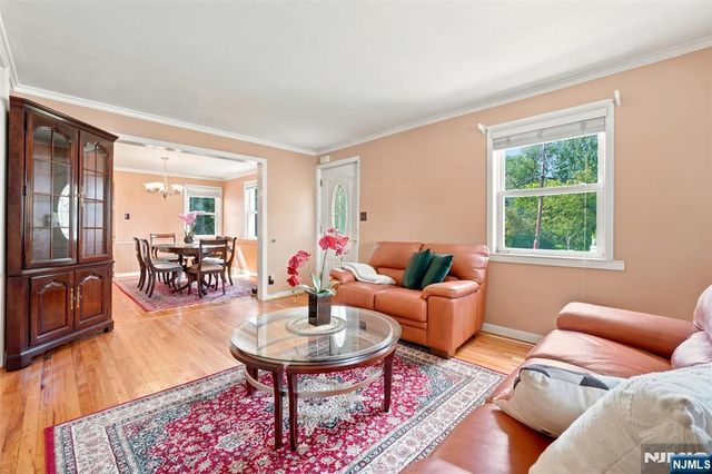 50 Heather Lane, Roselle, NJ 07203