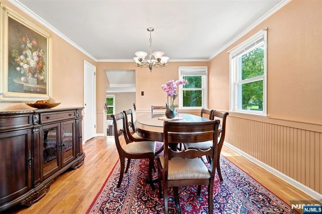 50 Heather Lane, Roselle, NJ 07203