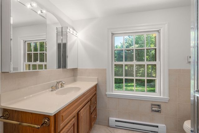 14 Judith Rd, Newton, MA 02459