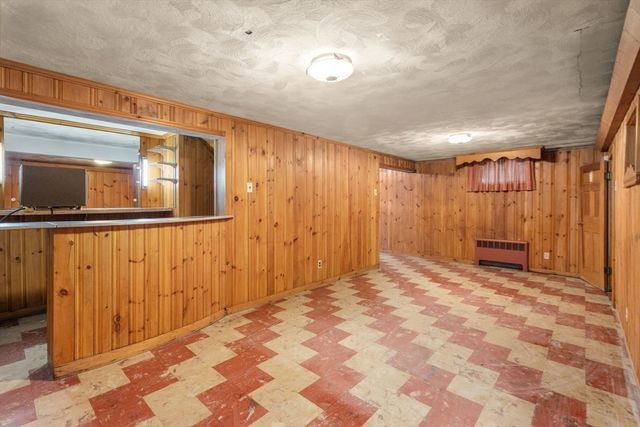 14 Judith Rd, Newton, MA 02459