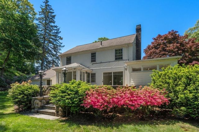 14 Judith Rd, Newton, MA 02459