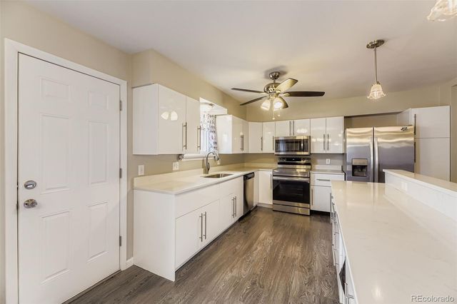 2959 S Depew Street, Denver, CO 80227