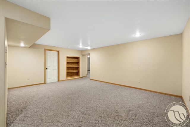 260 Wind Cave Circle, Billings, MT 59102