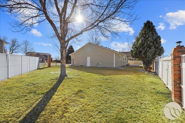 260 Wind Cave Circle, Billings, MT 59102