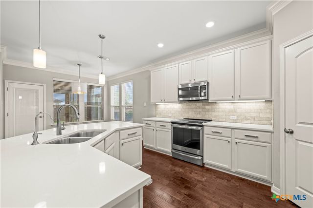 5353 Lancaster Drive, Belton, TX 76513