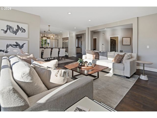 2545 Nw 12TH Cir, Camas, WA 98607