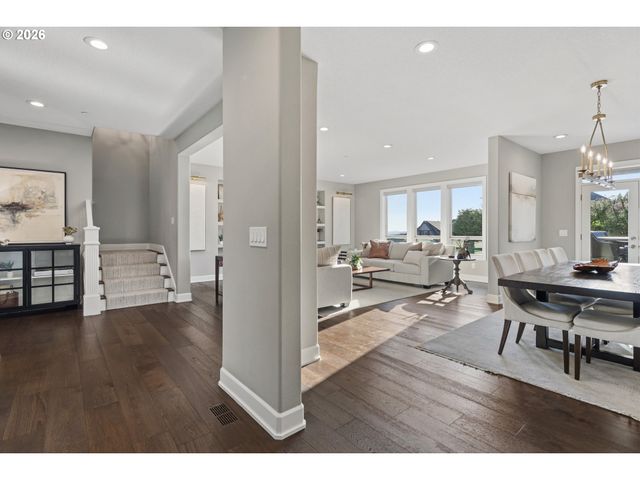 2545 Nw 12TH Cir, Camas, WA 98607