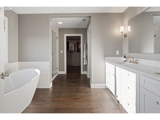 2545 Nw 12TH Cir, Camas, WA 98607