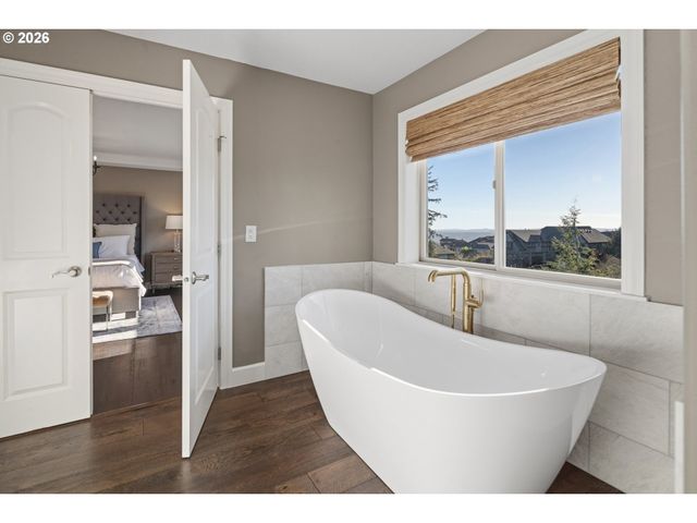 2545 Nw 12TH Cir, Camas, WA 98607