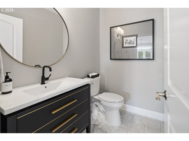 2545 Nw 12TH Cir, Camas, WA 98607