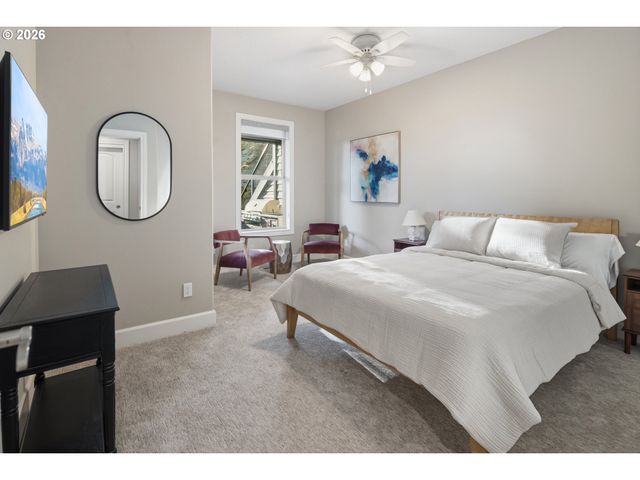 2545 Nw 12TH Cir, Camas, WA 98607