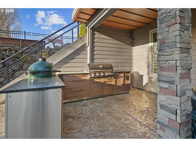 2545 Nw 12TH Cir, Camas, WA 98607