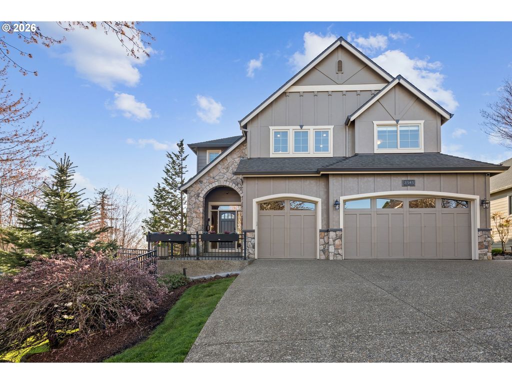 2545 Nw 12TH Cir, Camas, WA 98607