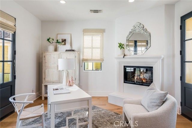 526 Riverside Avenue, Newport Beach, CA 92663