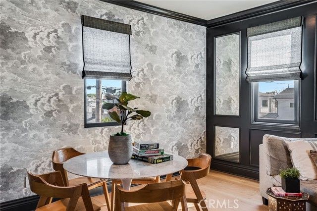 526 Riverside Avenue, Newport Beach, CA 92663