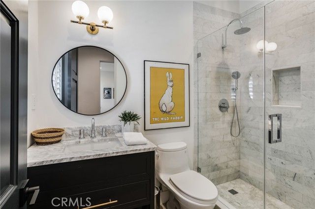 526 Riverside Avenue, Newport Beach, CA 92663