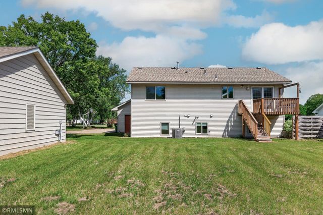 18111 203rd Avenue NW, Big Lake, MN 55309